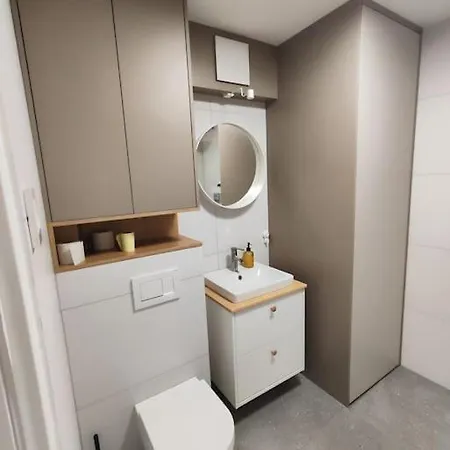 Modern Konjice 슬로벤스케코니스